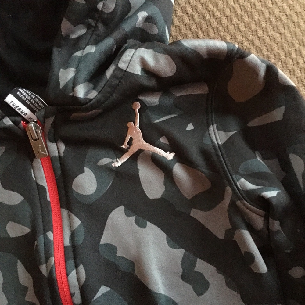 🏀 Air Jordan Boys Camouflage Hoodie
